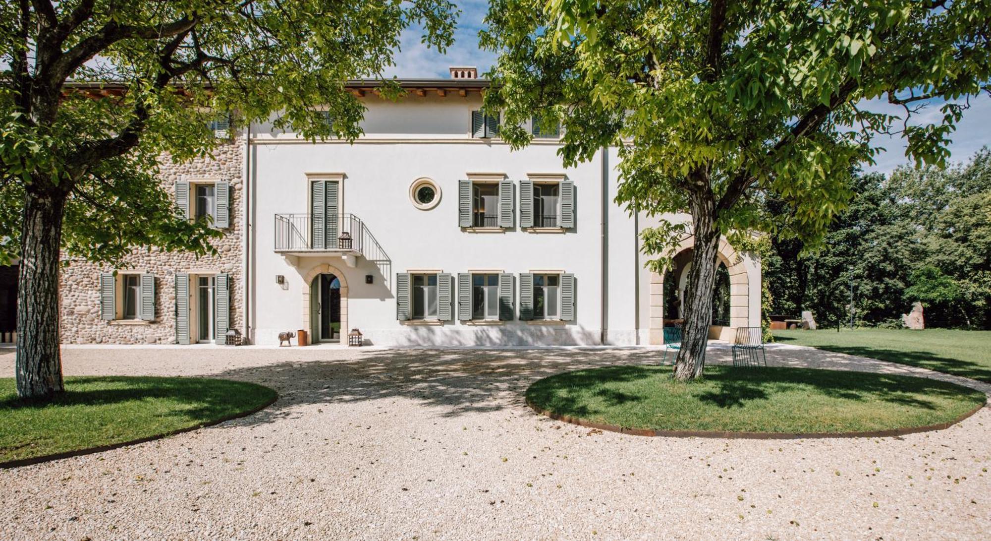 Corte Lanfranconi Relais Пескантина Экстерьер фото