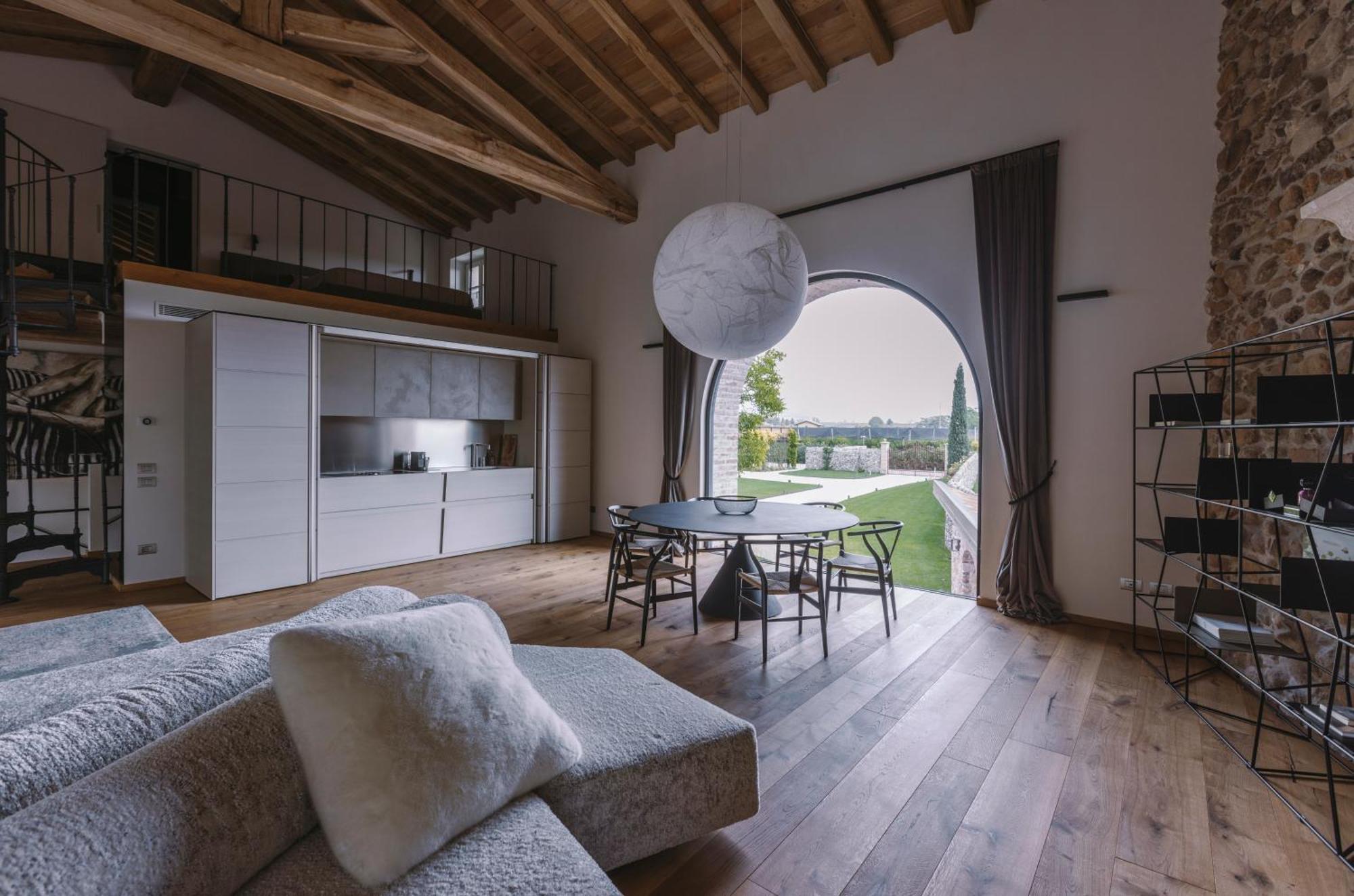 Corte Lanfranconi Relais Пескантина Экстерьер фото