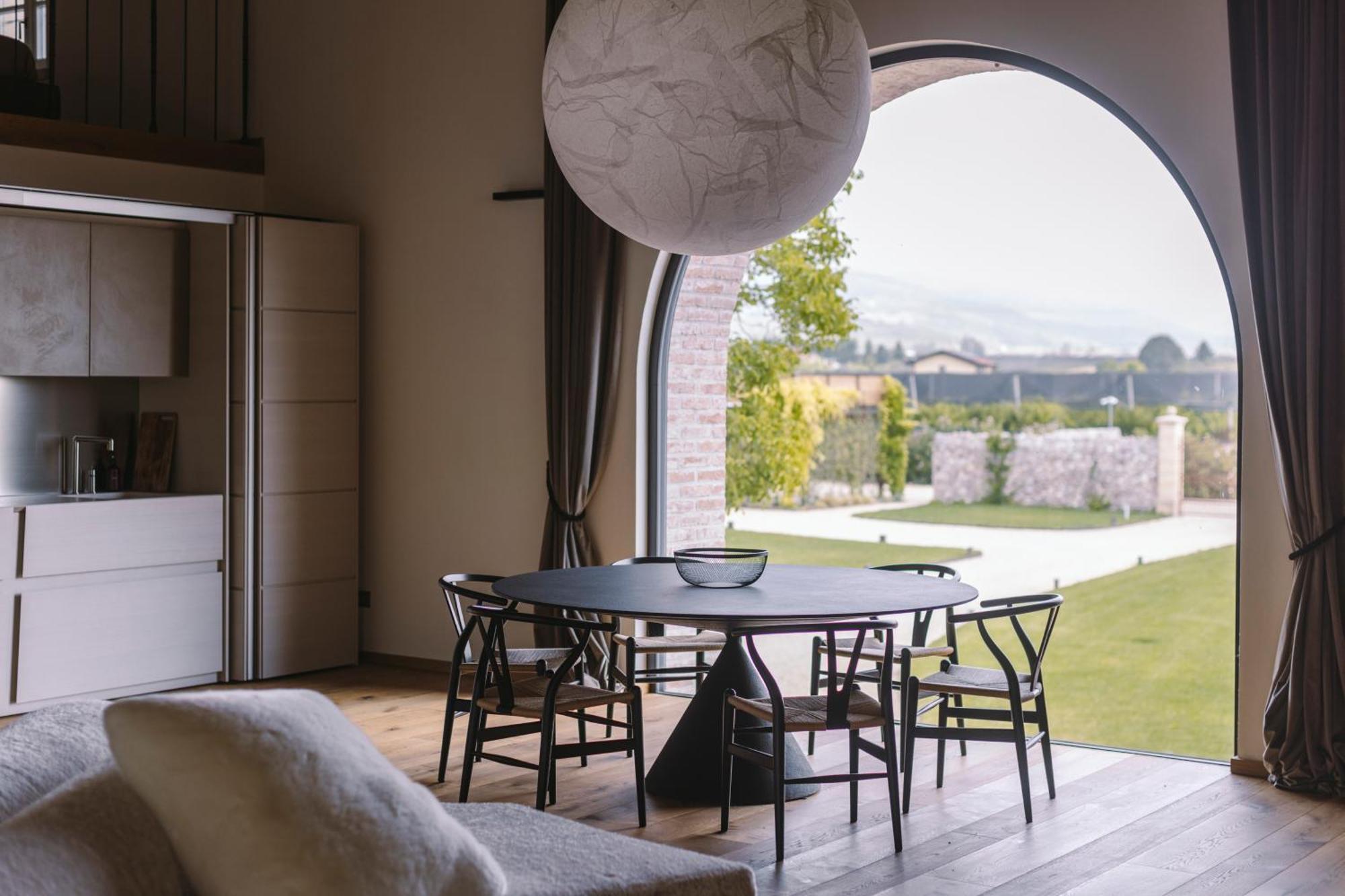 Corte Lanfranconi Relais Пескантина Экстерьер фото
